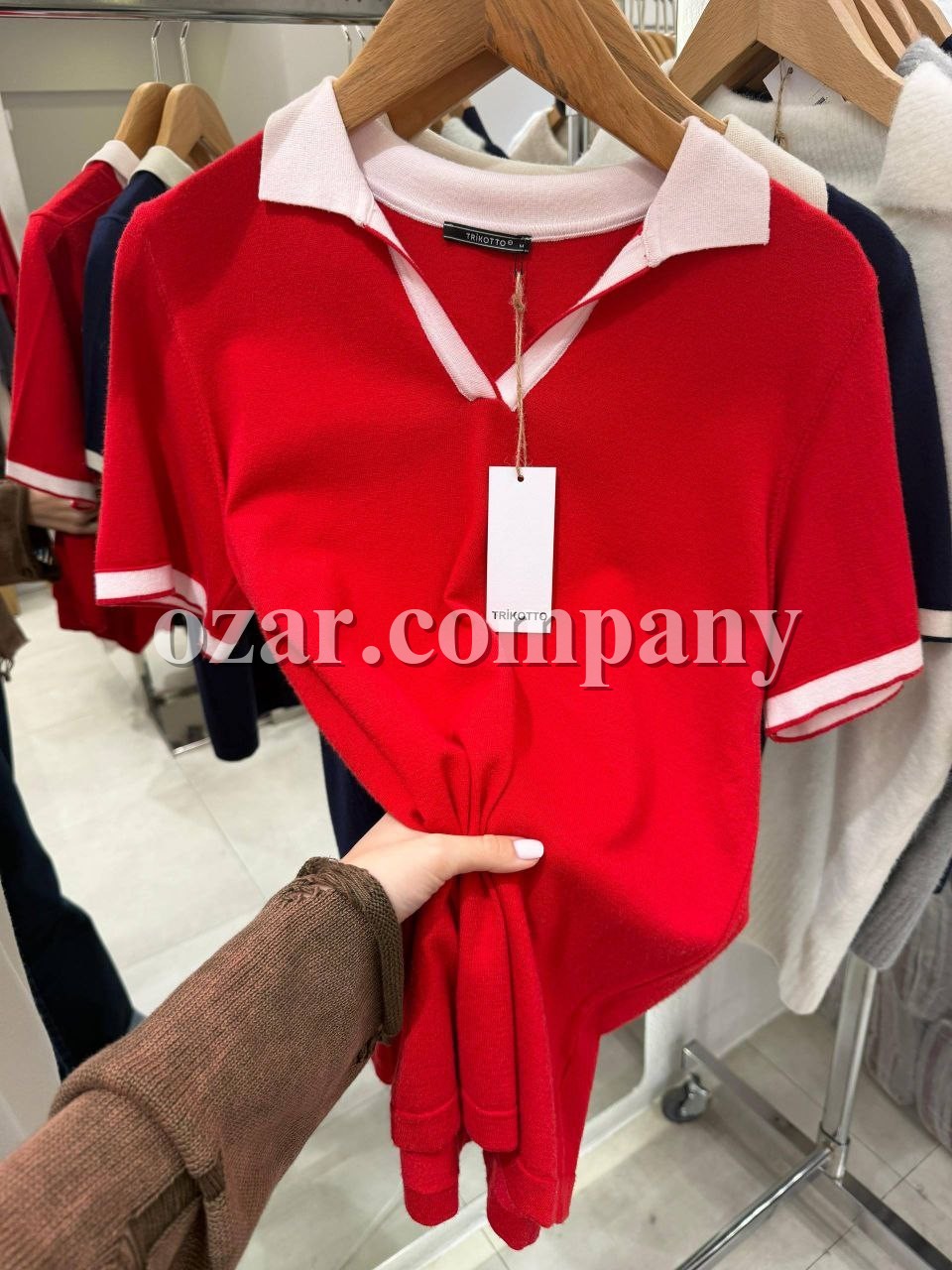 Женская Кофточка Trikotto