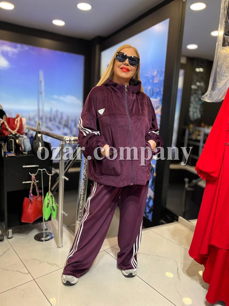 Женский Костюм Iness (Большие размеры)