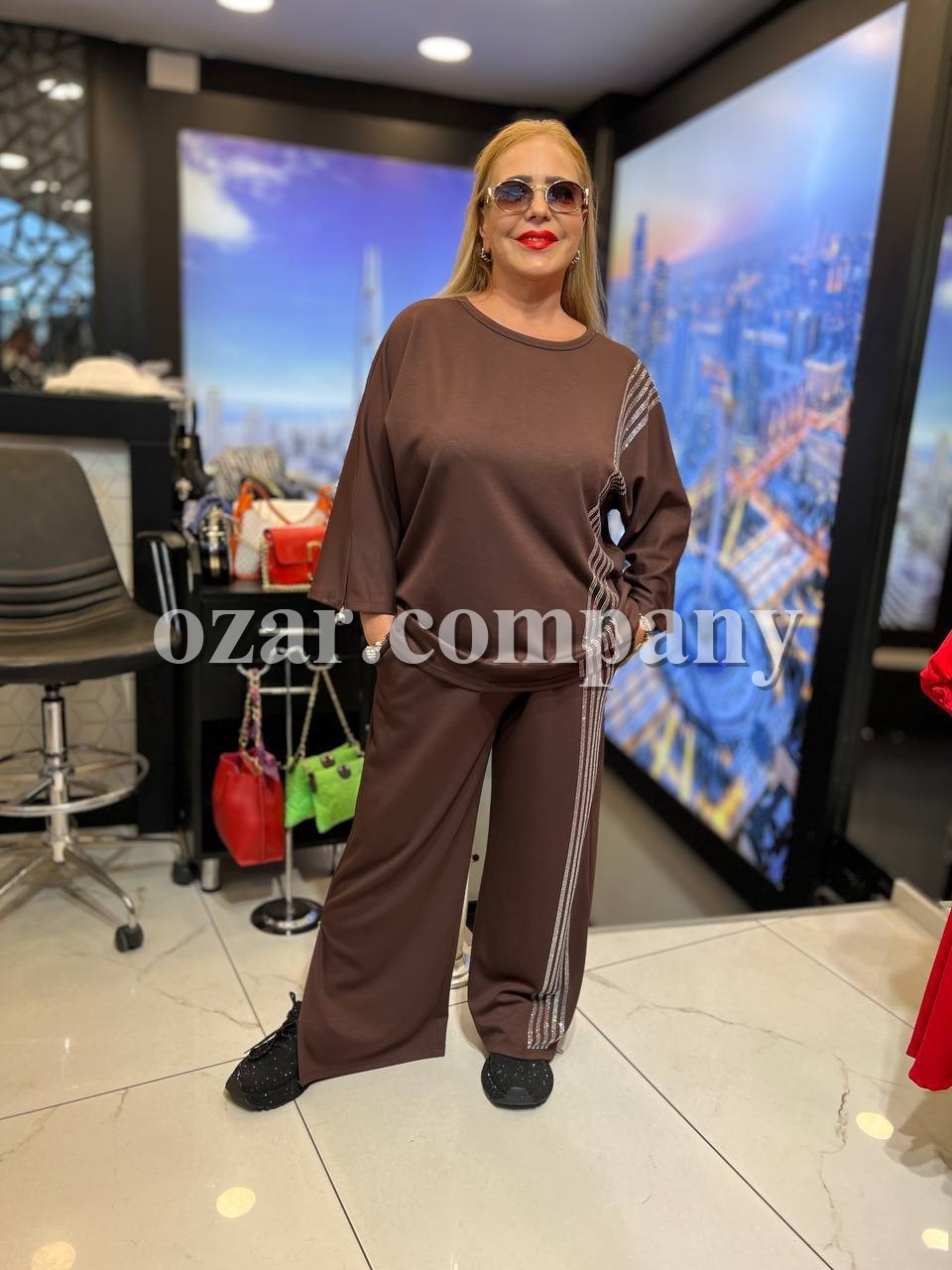 Женский Костюм Iness (Большие размеры)