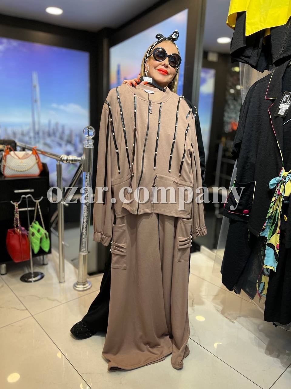 Женский Костюм Iness (Большие размеры)