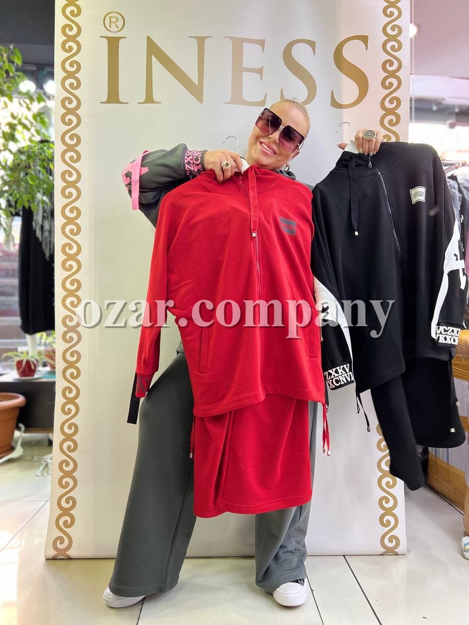 Женский Костюм Iness (Большие размеры)