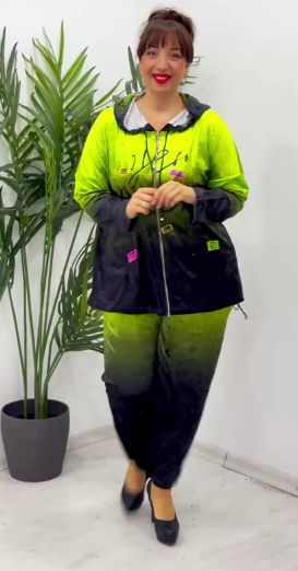 Женский Костюм (Большие размеры)