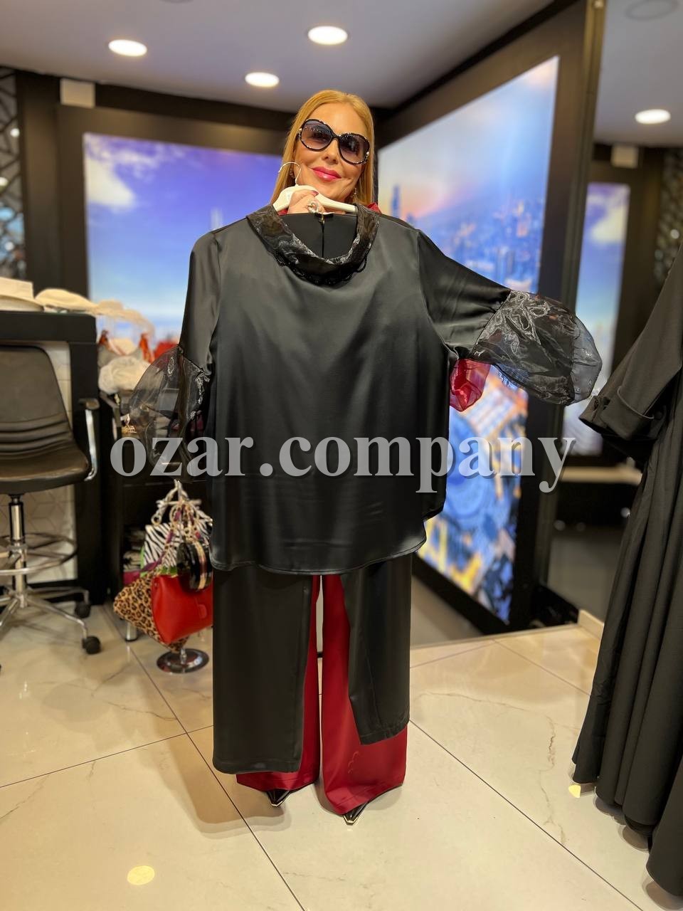 Женский Костюм Iness (Большие размеры)