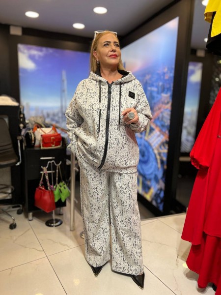 Женский Костюм Iness (Большие размеры)