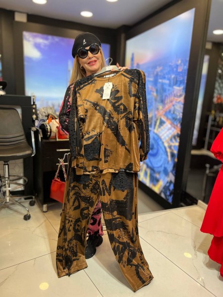 Женский Костюм Iness (Большие размеры)