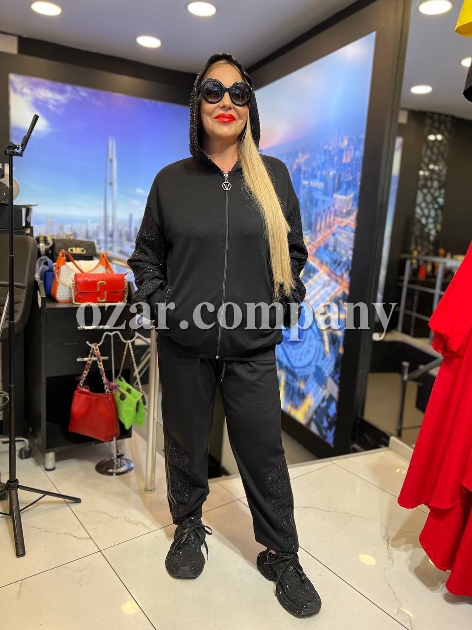 Женский Костюм Iness (Большие размеры)