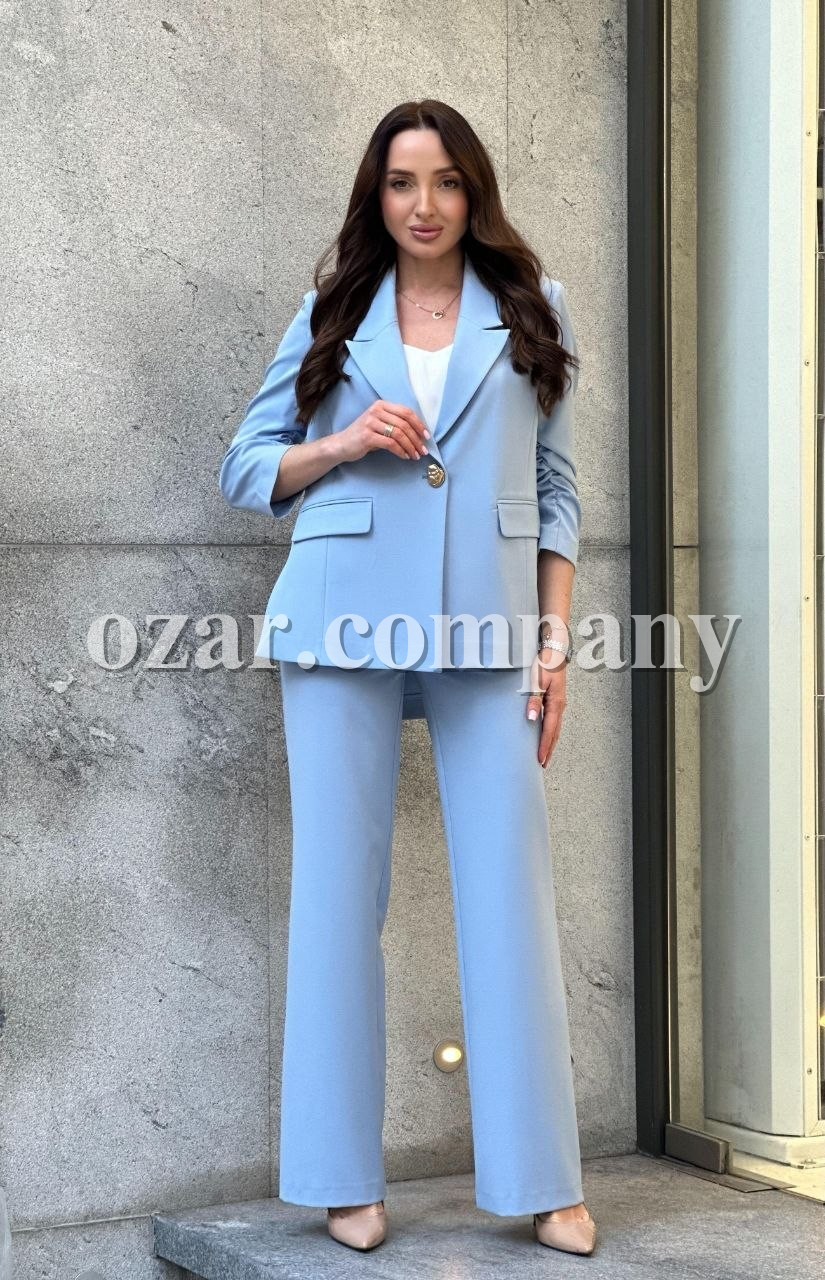 Женский Костюм Esito