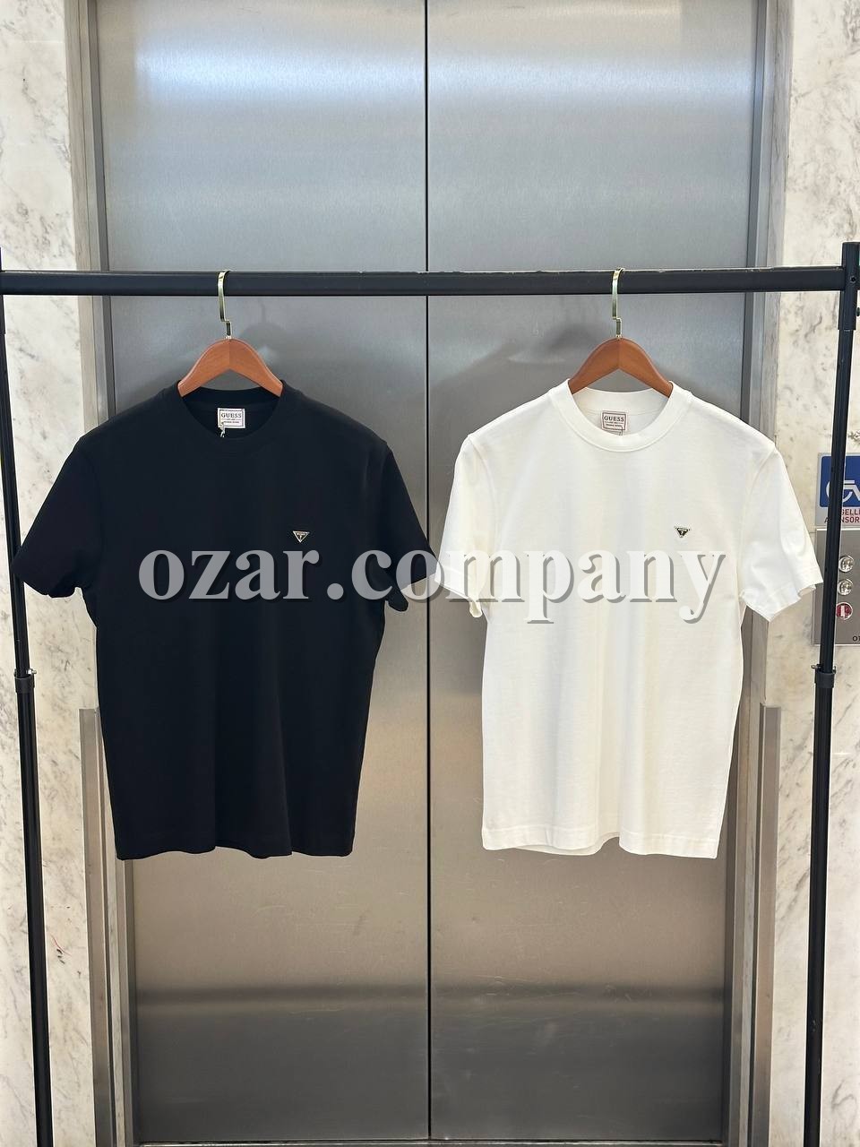 Мужская Футболка Guess