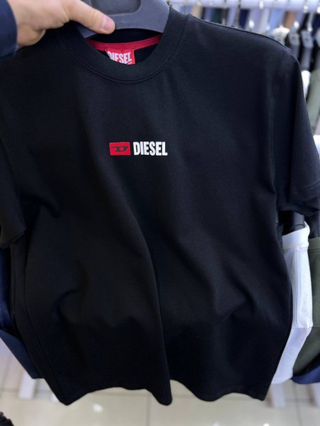 Мужская Футболка Diesel