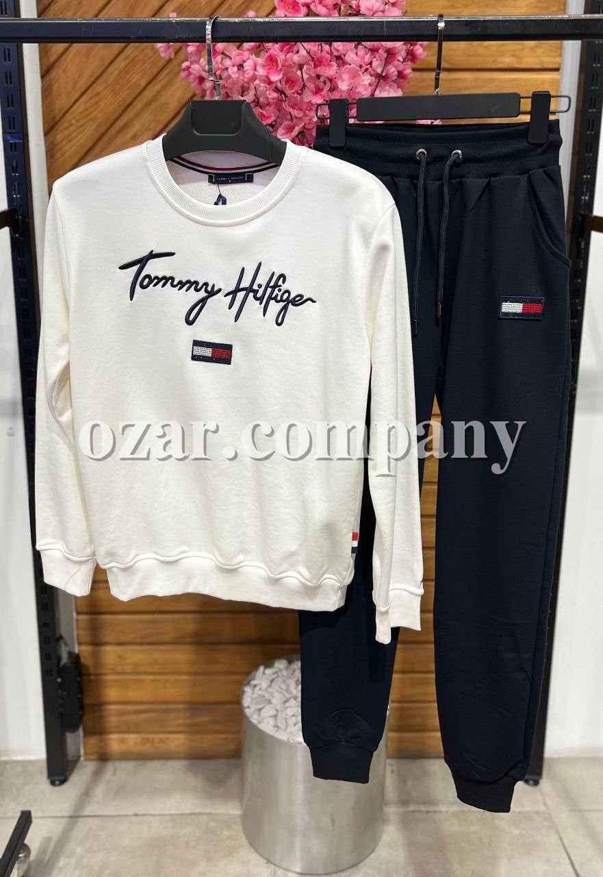 Женский Koстюм Tommy Hilfiger