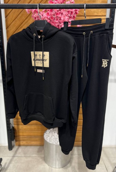 Женский Koстюм Burberry