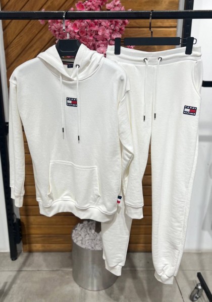Женский Koстюм Tommy Hilfiger
