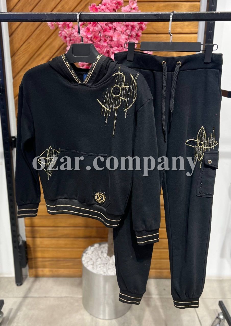 Женский Koстюм Louis Vuitton