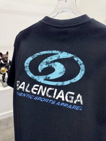 Мужская Футболка Balenciaga