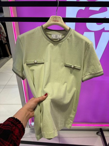 Женская Футболка Raw 