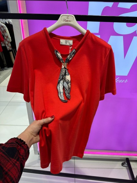 Женская Футболка Raw 