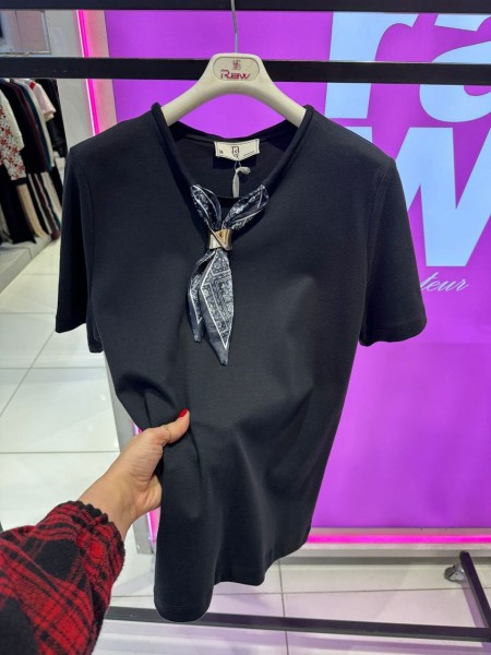 Женская Футболка Raw 