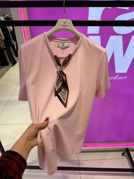 Женская Футболка Raw 