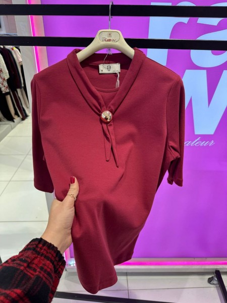 Женская Футболка Raw 