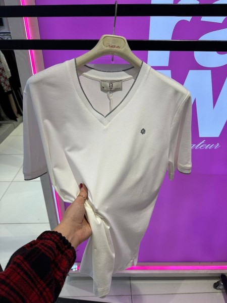 Женская Футболка Raw 