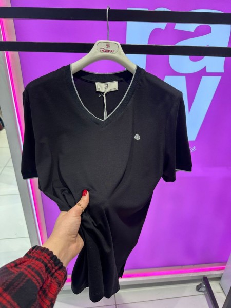 Женская Футболка Raw 