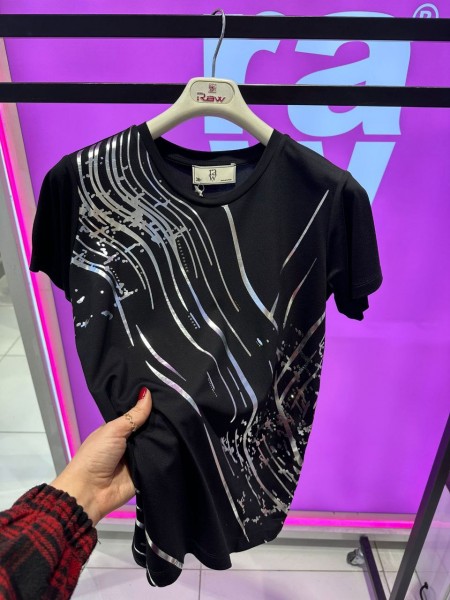 Женская Футболка Raw 