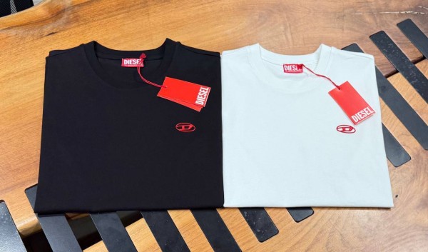 Мужская Футболка Diesel