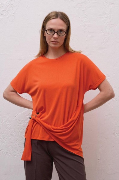 Женская Футболка Raw 