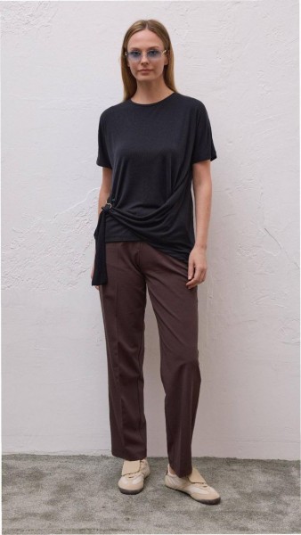 Женская Футболка Raw 