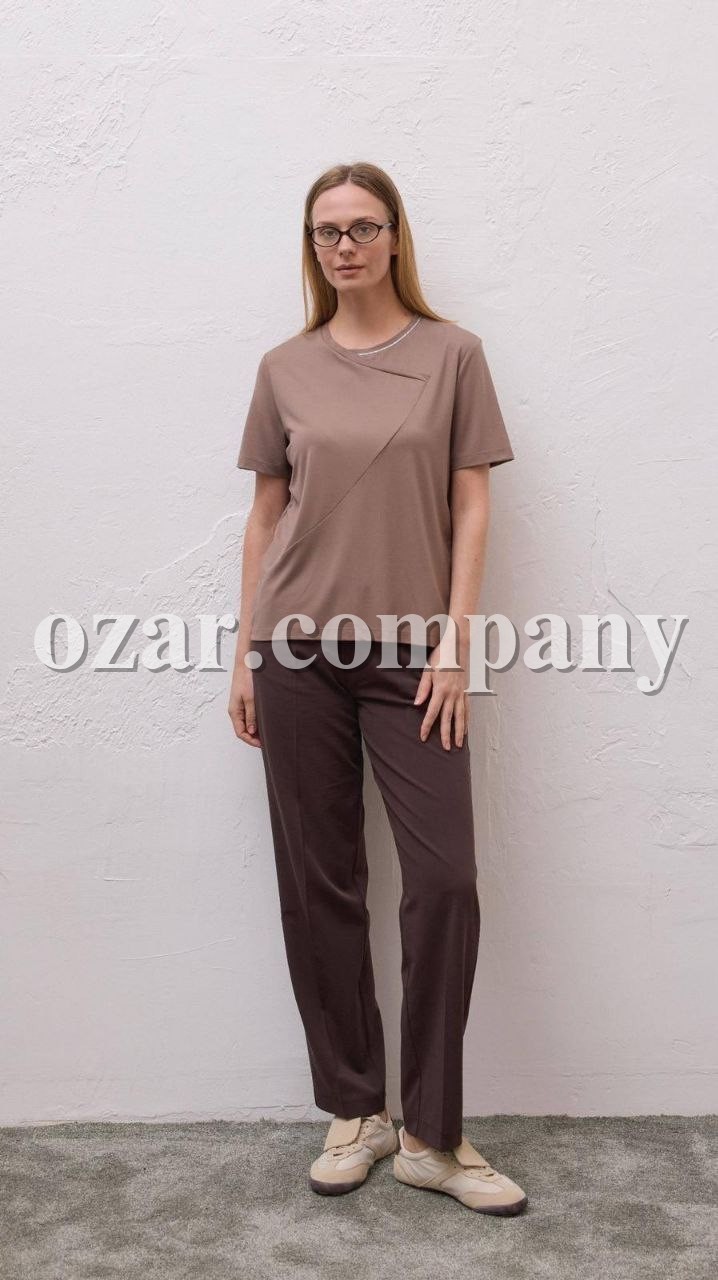 Женская Футболка Raw 