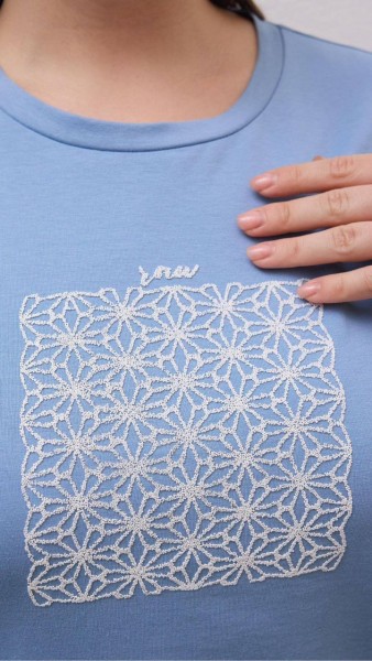 Женская Футболка Raw (Большие размеры)