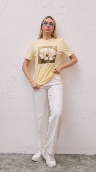 Женская Футболка Raw 