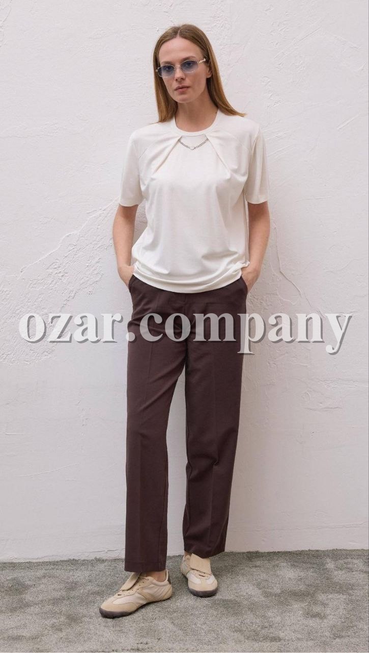 Женская Футболка Raw 