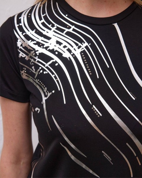 Женская Футболка Raw 