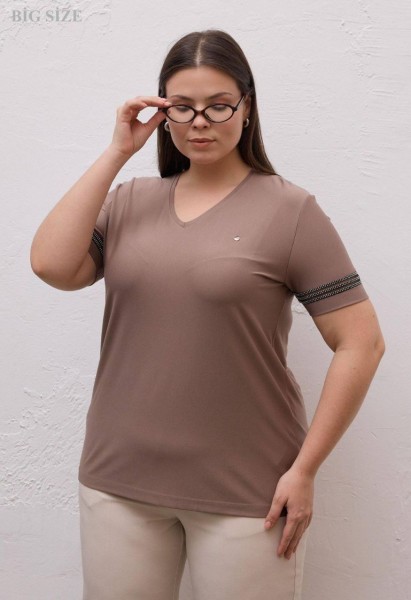 Женская Футболка Raw (Большие размеры)