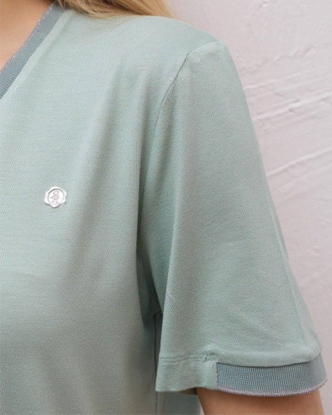 Женская Футболка Raw 