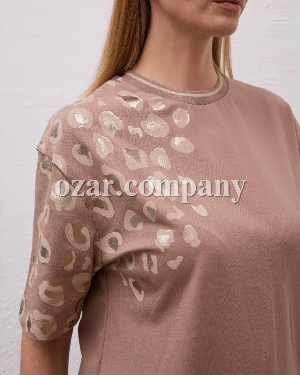 Женская Футболка Raw 