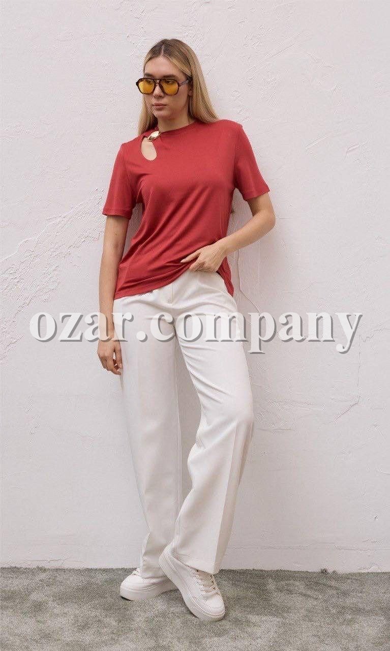 Женская Футболка Raw 