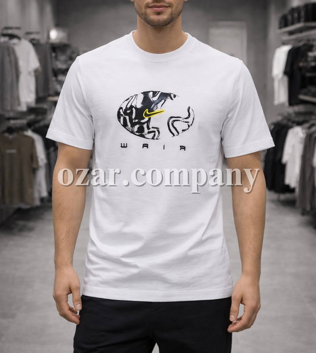 Мужская Футболка Nike