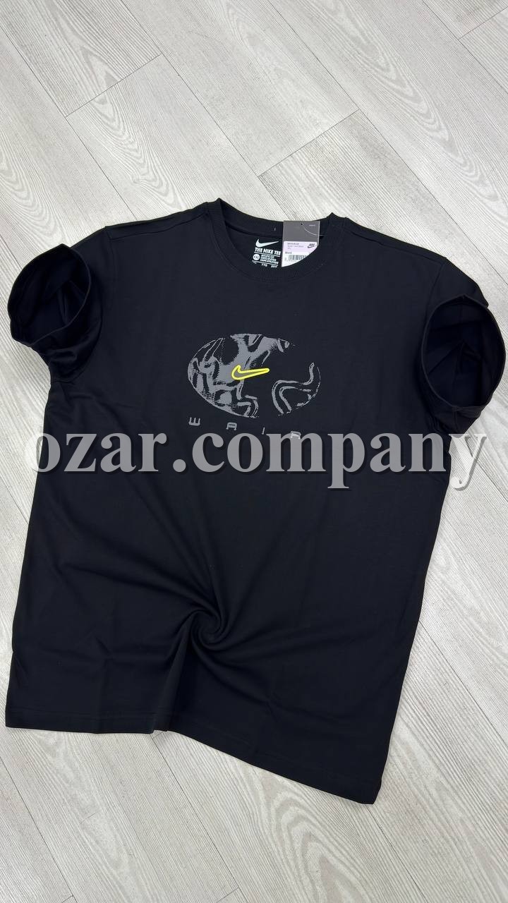 Мужская Футболка Nike