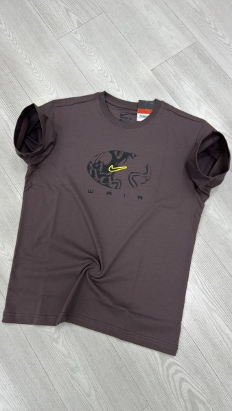 Мужская Футболка Nike