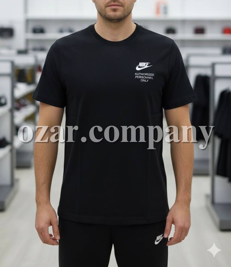 Мужская Футболка Nike