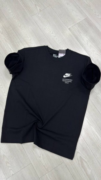 Мужская Футболка Nike