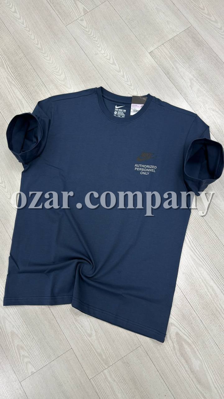 Мужская Футболка Nike