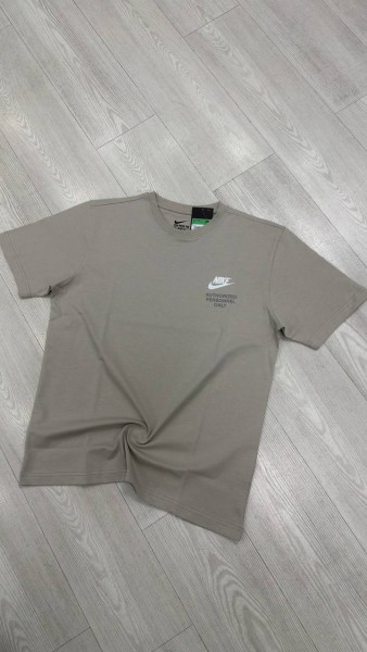 Мужская Футболка Nike