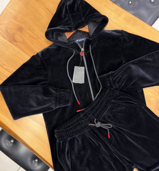 Мужской Велюровый Костюм Kiton