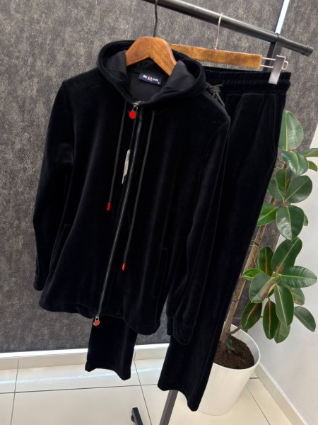 Мужской Велюровый Костюм Kiton