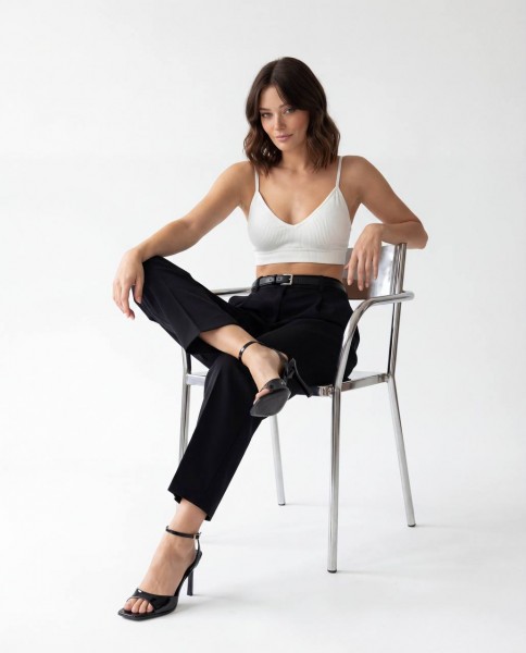 Женские Брюки Fame