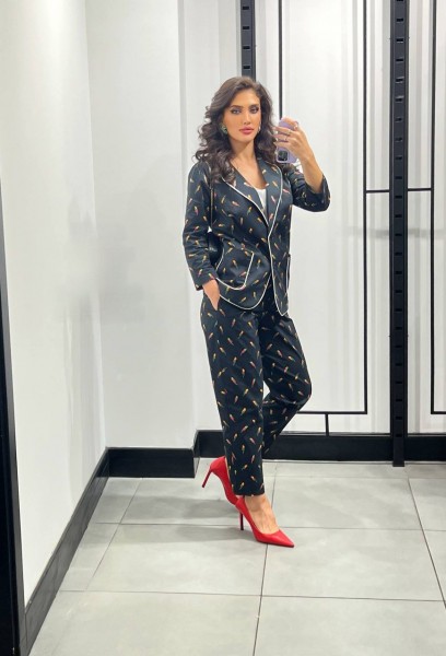 Женский Костюм Piena (Большие размеры)