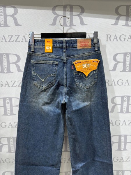 Женские Джинсы Levis